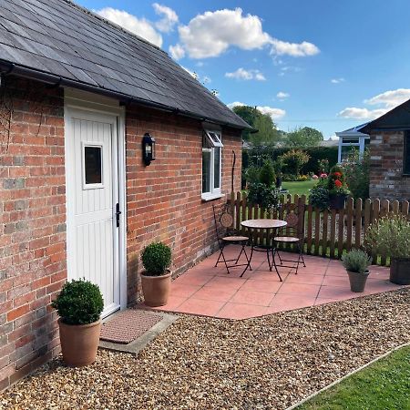 Hunters Moon B&B Tidworth Buitenkant foto