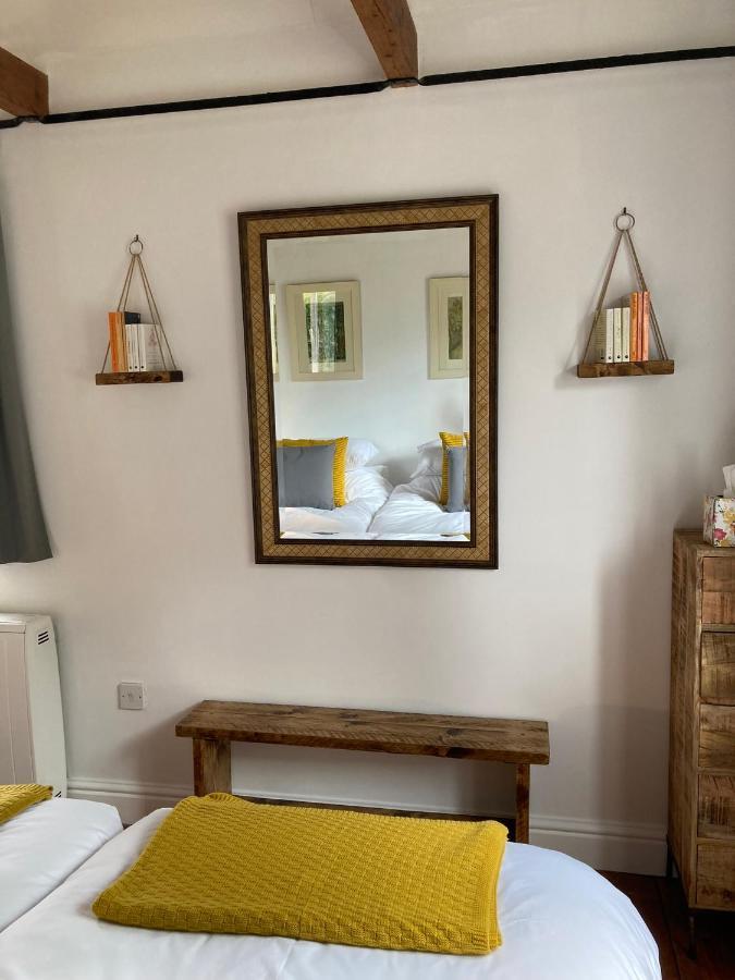 Hunters Moon B&B Tidworth Buitenkant foto