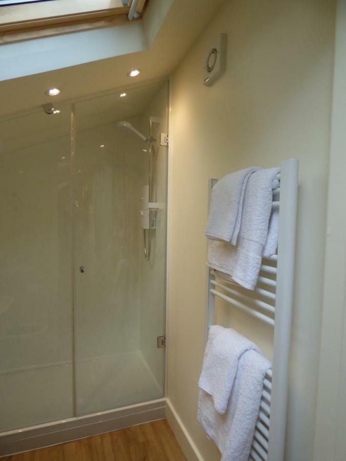 Hunters Moon B&B Tidworth Buitenkant foto