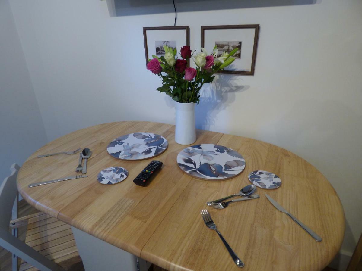 Hunters Moon B&B Tidworth Buitenkant foto